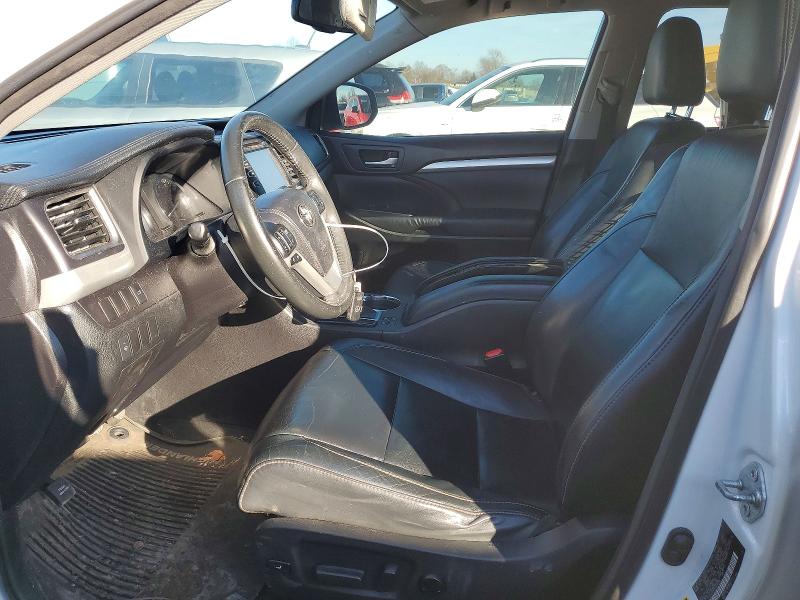 Photo 7 from auction – 2014 TOYOTA HIGHLANDER with VIN 5TDJKRFH1ES034856