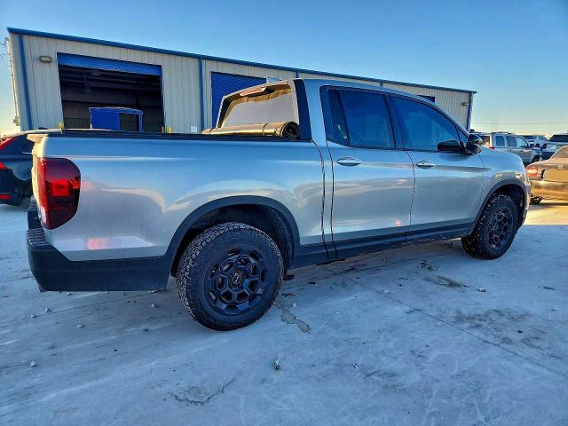 Photo 3 from auction – 2025 HONDA RIDGELINE with VIN 5FPYK3F21SB009499