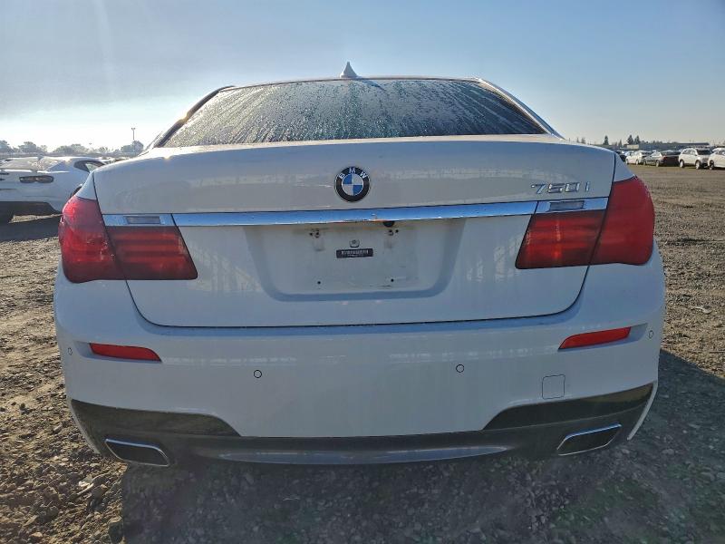 Photo 6 from auction – 2013 BMW 750 I with VIN WBAYA8C52DD227742