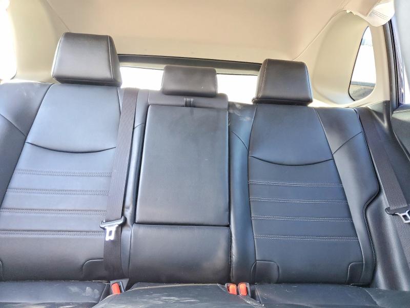 Photo 9 from auction – 2020 TOYOTA RAV4 with VIN JTMC1RFV3LD045755
