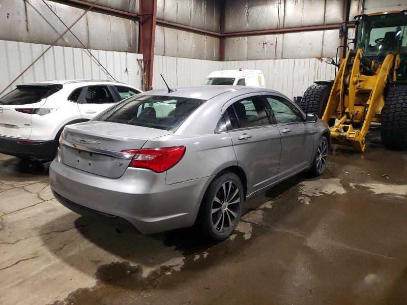 Photo 3 from auction – 2013 CHRYSLER 200 TOURIN with VIN 1C3CCBBB6DN602588