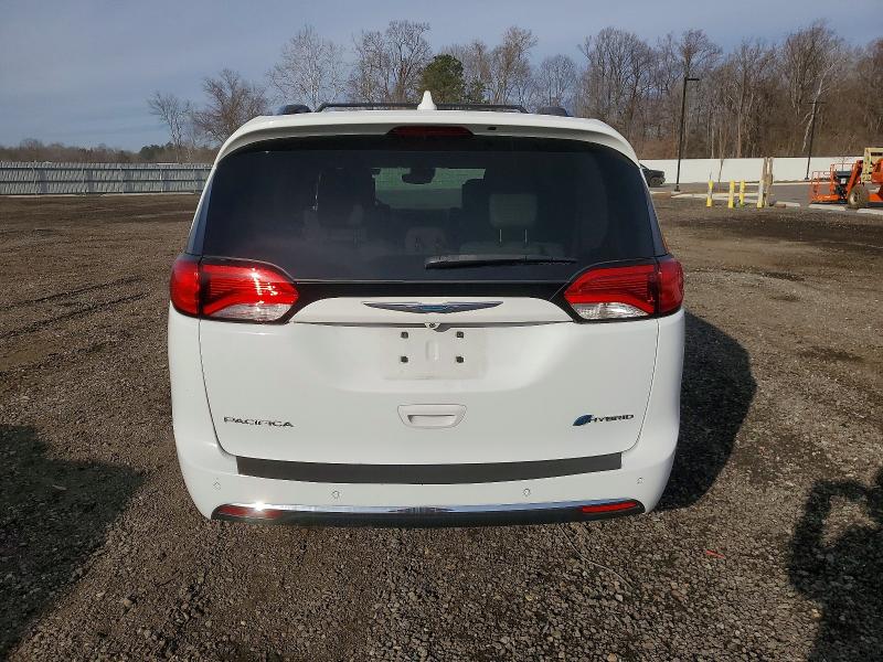 Photo 6 from auction – 2017 CHRYSLER PACIFICA with VIN 2C4RC1N74HR679704