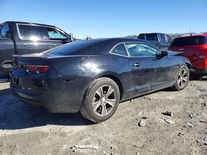 Photo 3 from auction – 2012 CHEVROLET CAMARO LS with VIN 2G1FA1E32C9199927
