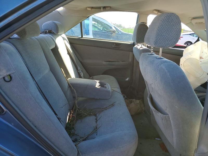 Photo 10 from auction – 2004 TOYOTA CAMRY LE with VIN 4T1BE32K94U933903