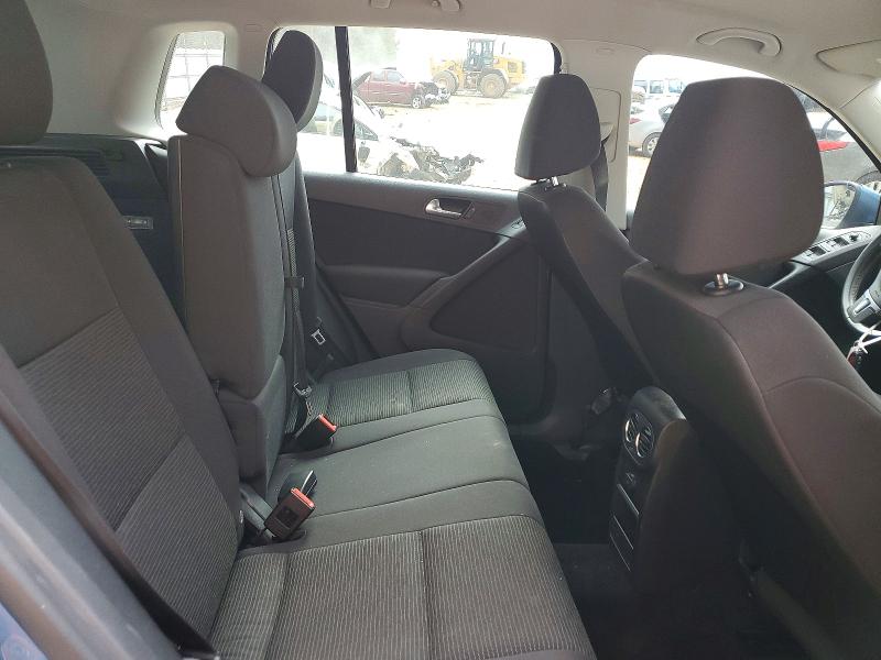Снимка 11 от търг – 2018 VOLKSWAGEN TIGUAN LIM с VIN WVGAV7AX1JK002898