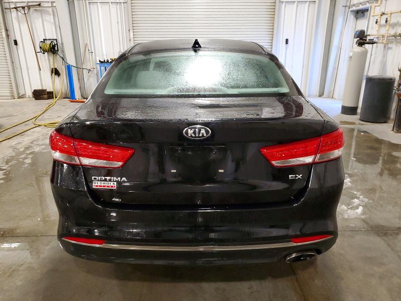 Photo 6 from auction – 2017 KIA OPTIMA EX with VIN 5XXGU4L38HG175994