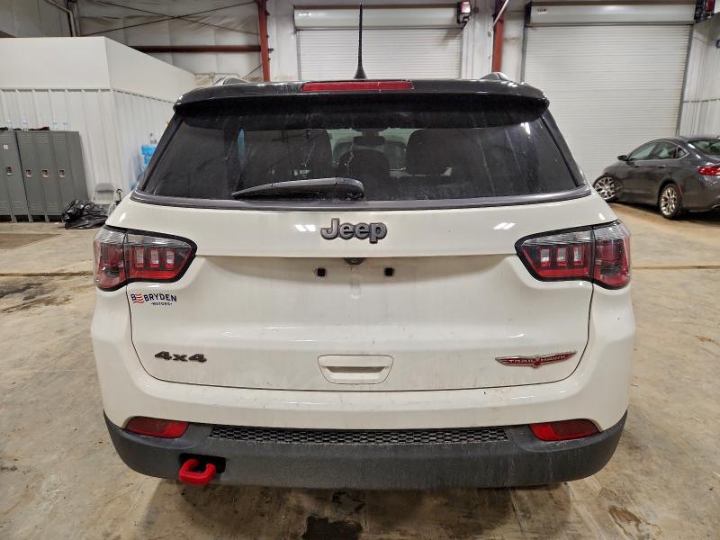 Photo 6 from auction – 2019 JEEP COMPASS TR with VIN 3C4NJDDB1KT748185