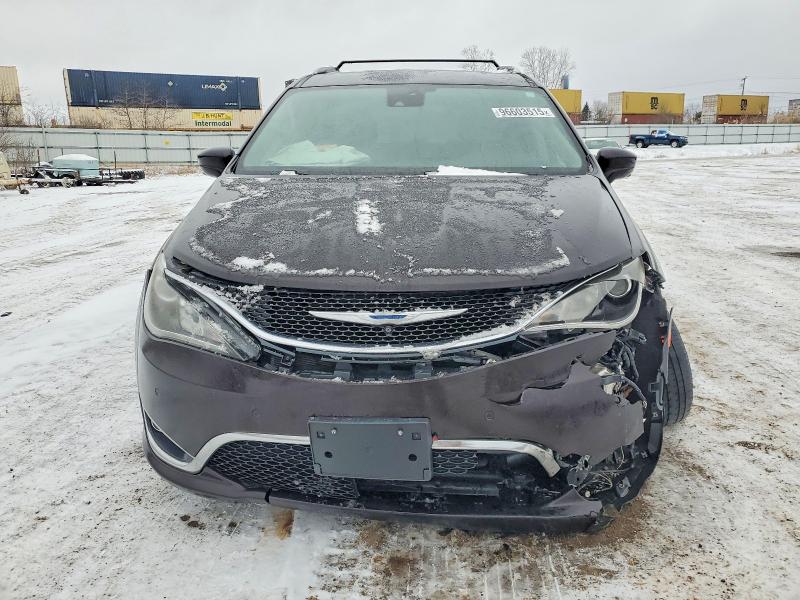 Photo 5 from auction – 2017 CHRYSLER PACIFICA with VIN 2C4RC1EG3HR525338