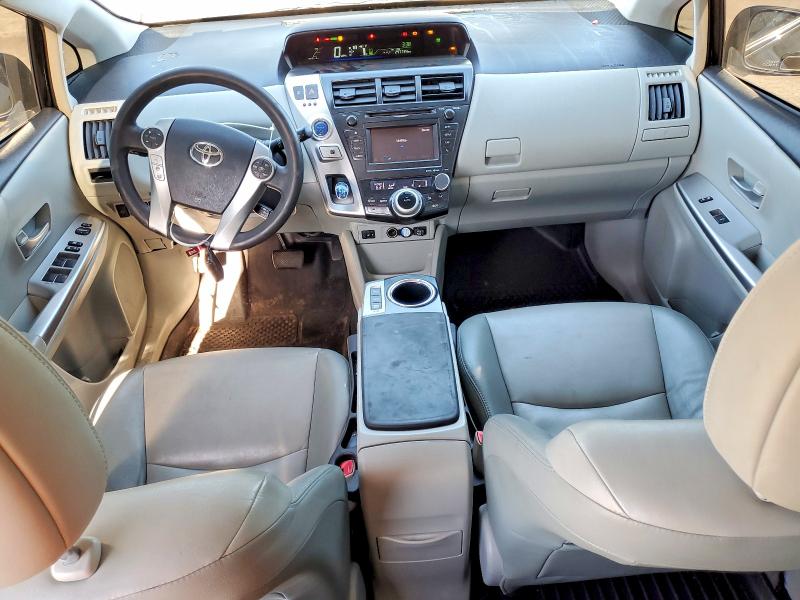 Photo 8 from auction – 2012 TOYOTA PRIUS V with VIN JTDZN3EUXC3148083