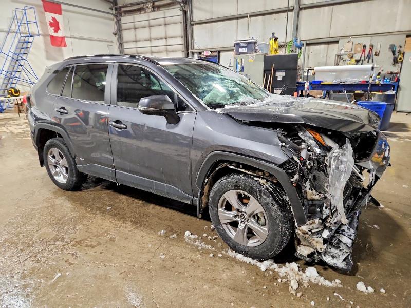 Photo 4 from auction – 2025 TOYOTA RAV4 XLE with VIN 2T3RWRFV7SW273187