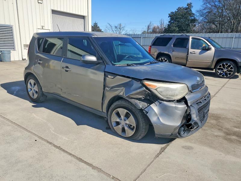 Photo 4 from auction – 2014 KIA SOUL with VIN KNDJN2A24E7101865