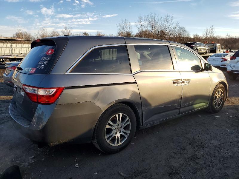 Photo 3 from auction – 2013 HONDA ODYSSEY EX with VIN 5FNRL5H66DB034438