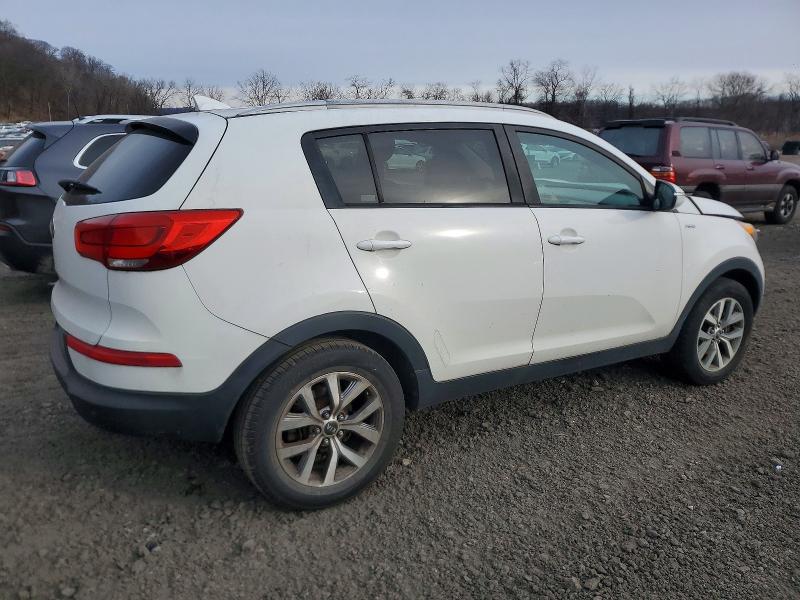 Photo 3 from auction – 2014 KIA SPORTAGE L with VIN KNDPBCAC0E7633230