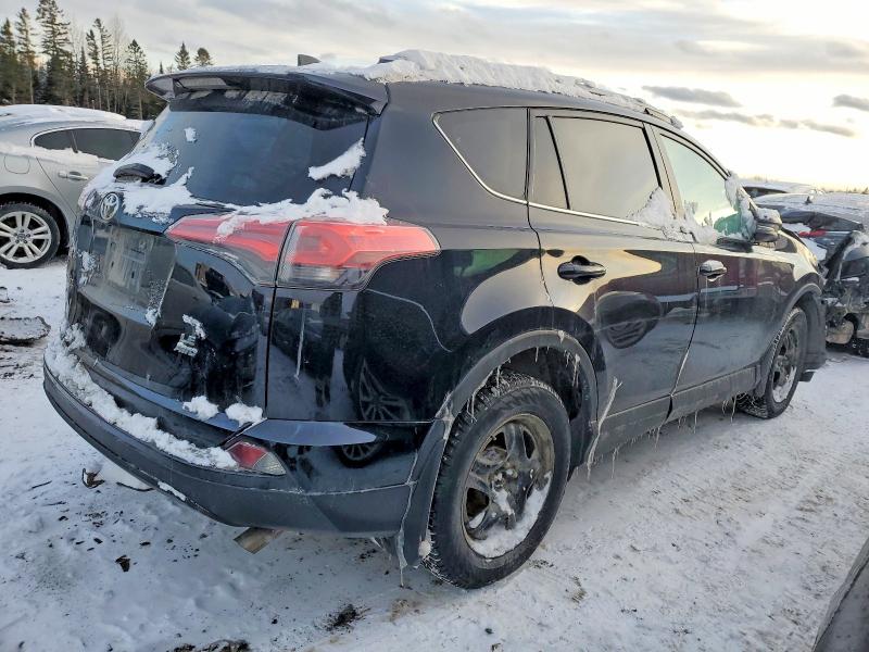 Photo 3 from auction – 2017 TOYOTA RAV4 LE with VIN 2T3BFREV0HW646422