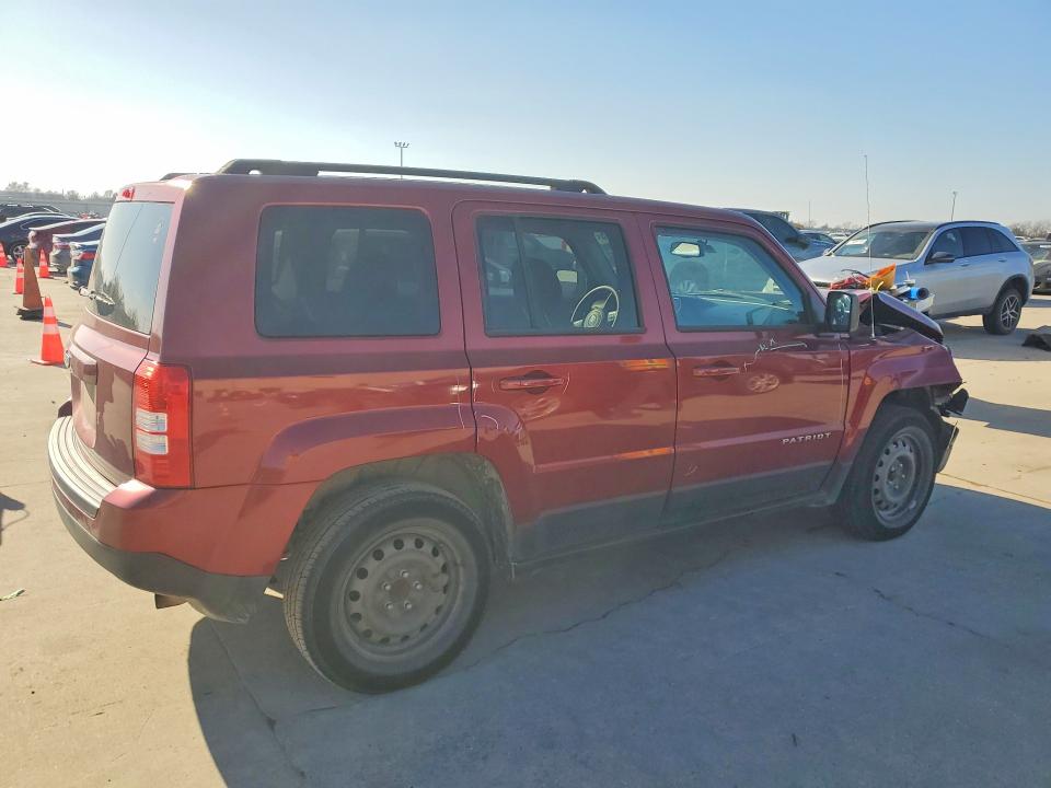 Photo 3 from auction – 2016 JEEP PATRIOT with VIN 1C4NJPBA2GD559831