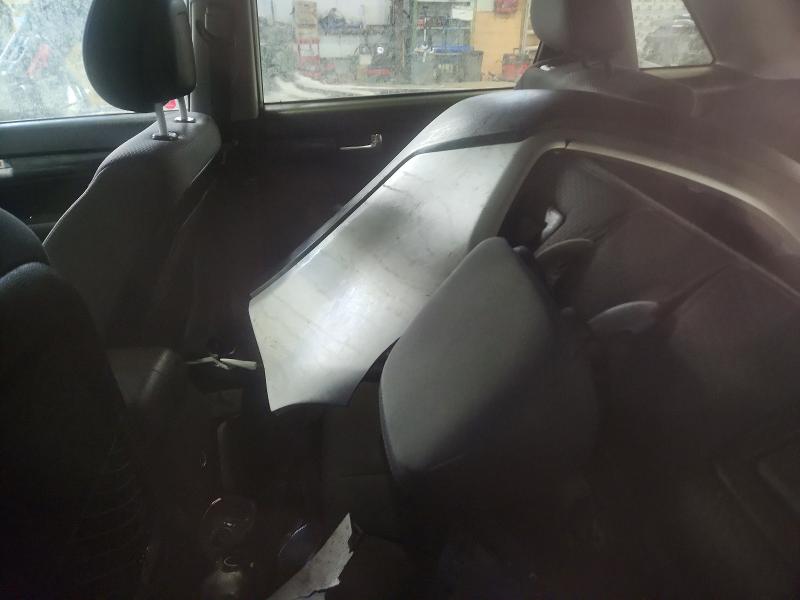 Photo 10 from auction – 2012 KIA SORENTO BA with VIN 5XYKTCA66CG213019