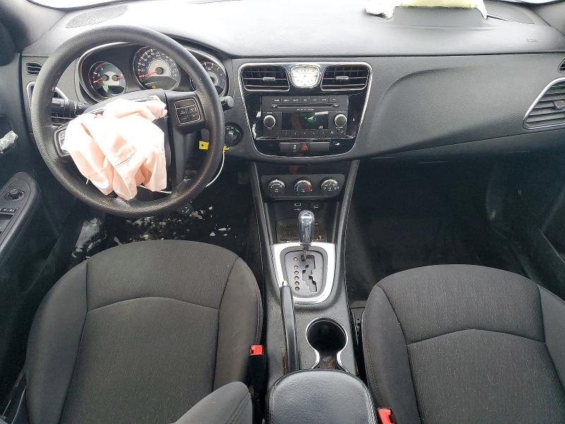 Photo 8 from auction – 2012 CHRYSLER 200 LX with VIN 1C3CCBAB8CN296784
