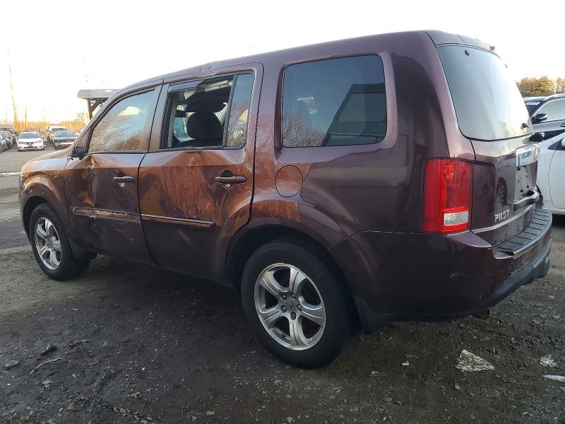 Photo 2 from auction – 2015 HONDA PILOT EXL with VIN 5FNYF4H58FB002338