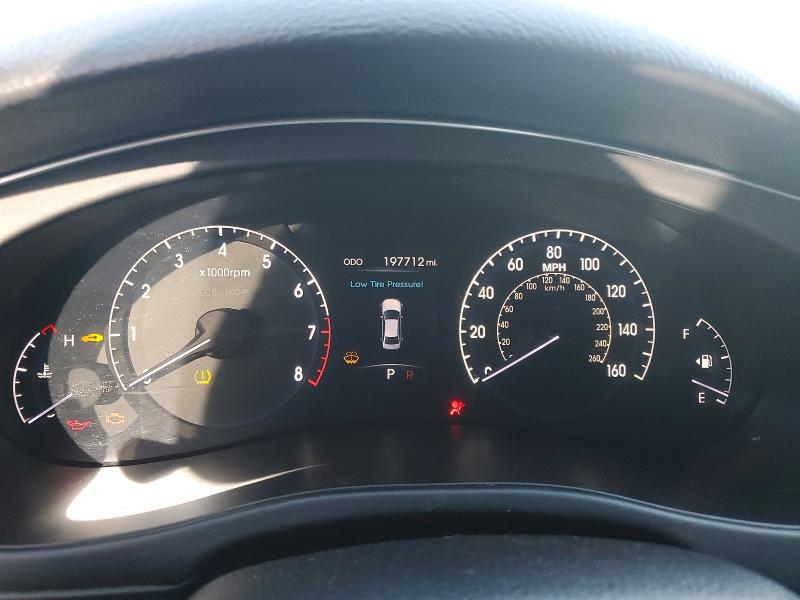Photo 9 from auction – 2012 HYUNDAI GENESIS with VIN KMHGC4DH7CU188330