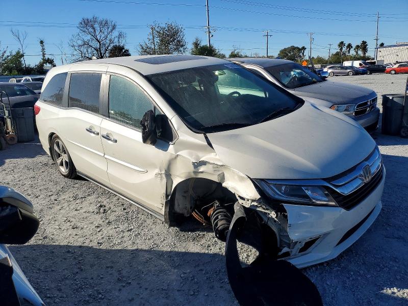 Photo 4 from auction – 2018 HONDA ODYSSEY EX with VIN 5FNRL6H79JB034492