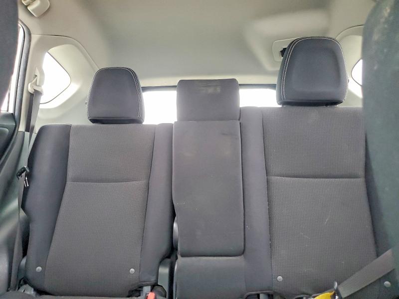 Photo 10 from auction – 2016 TOYOTA RAV4 with VIN JTMWFREV1GJ092046