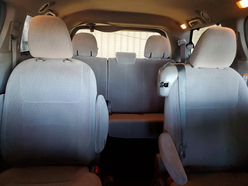 Photo 10 from auction – 2015 TOYOTA SIENNA with VIN 5TDKK3DCXFS539434