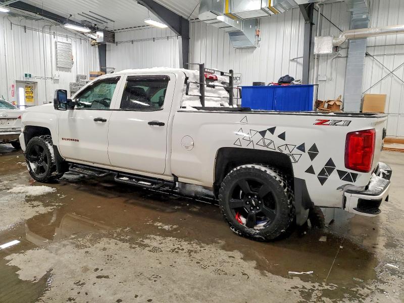 Photo 2 from auction – 2018 CHEVROLET SILVERADO with VIN 3GCUKSEJ3JG230525