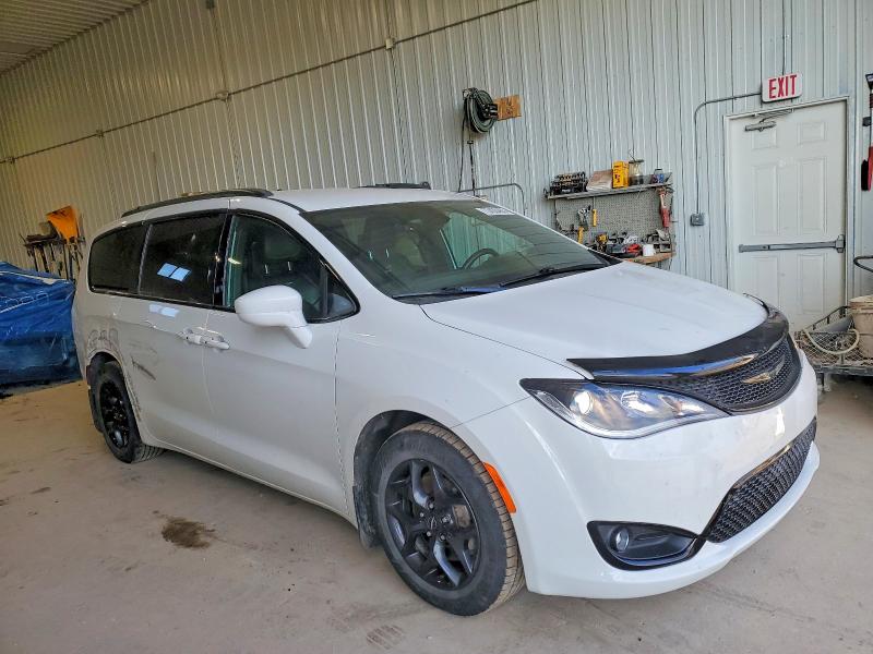 صورة رقم 4 من المزاد - 2018 CHRYSLER PACIFICA T مع VIN 2C4RC1EG4JR235731