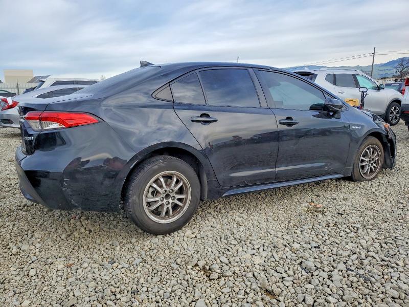 Photo 3 from auction – 2021 TOYOTA COROLLA with VIN JTDEAMDE4MJ006853