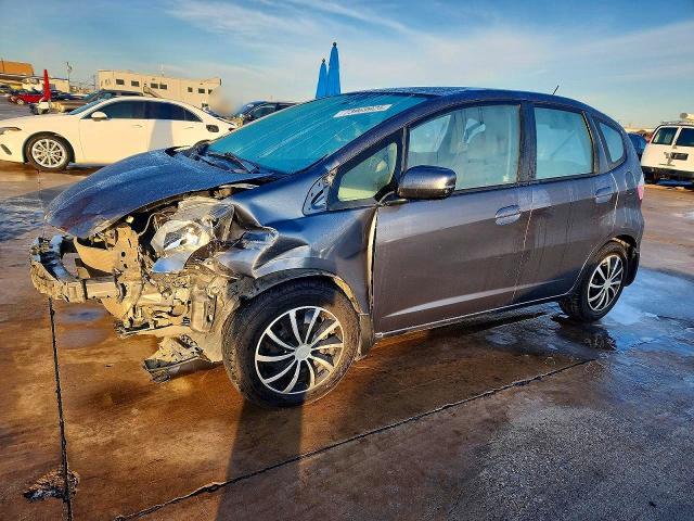 HONDA FIT 2013 with VIN JHMGE8H39DC026306 - Photo from auction
