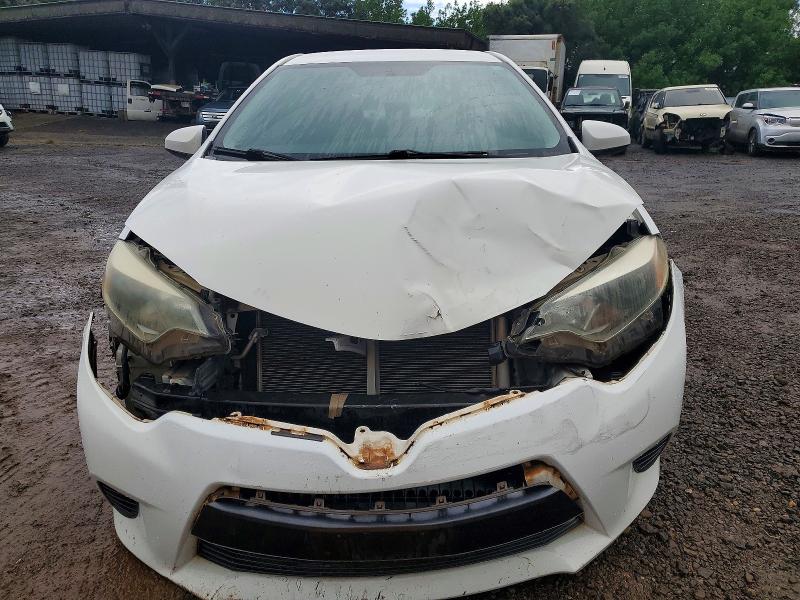 Photo 5 from auction – 2015 TOYOTA COROLLA with VIN 5YFBURHE9FP243533