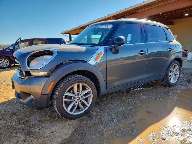 MINI COOPER COU 2011 with VIN WMWZB3C58BWM01156 - Photo from auction