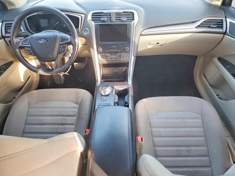 Photo 8 from auction – 2019 FORD FUSION SE with VIN 3FA6P0HD3KR161626