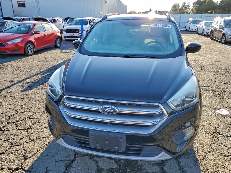 Photo 5 from auction – 2017 FORD ESCAPE SE with VIN 1FMCU0G92HUB29993