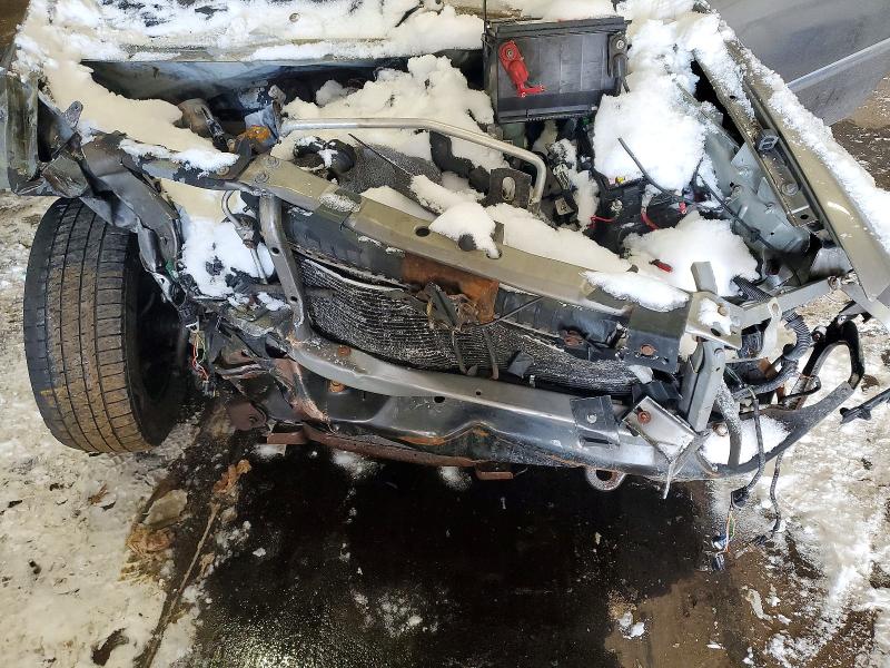 Photo 12 from auction – 2006 GMC ENVOY with VIN 1GKDT13S362254024