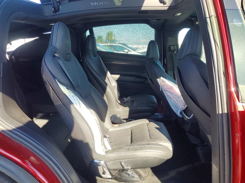 Photo 11 from auction – 2023 TESLA MODEL X with VIN 7SAXCBE6XPF409328