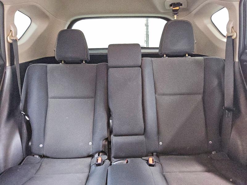 Photo 10 from auction – 2016 TOYOTA RAV4 XLE with VIN 2T3RFREV2GW455579