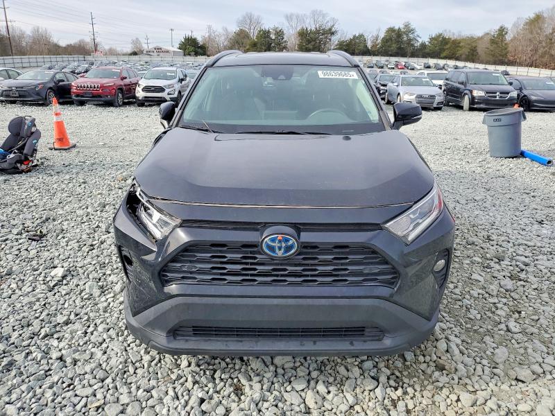 Photo 5 from auction – 2021 TOYOTA RAV4 with VIN 4T3B6RFV3MU055378