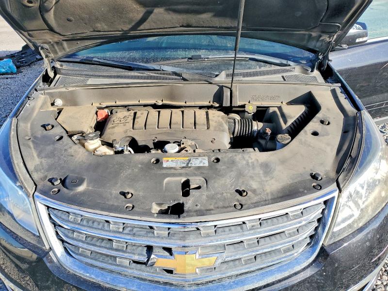 Photo 12 from auction – 2017 CHEVROLET TRAVERSE with VIN 1GNKRGKD5HJ179480