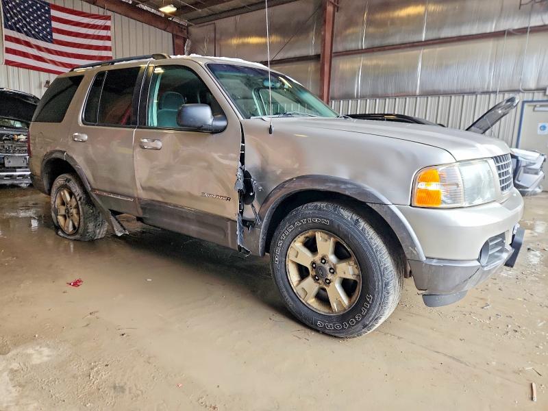 Photo 4 from auction – 2002 FORD EXPLORER 2 with VIN 1FMZU73E42UC91315