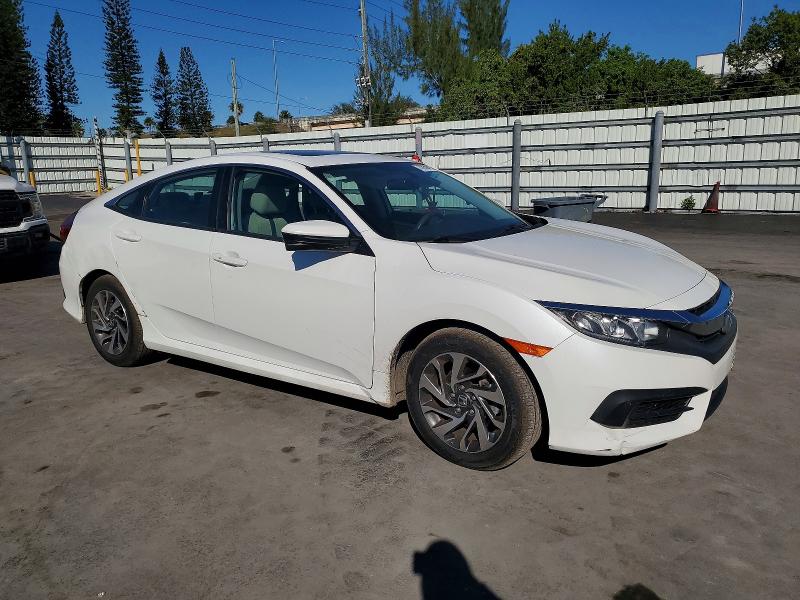 Photo 4 from auction – 2017 HONDA CIVIC with VIN 2HGFC2F74HH540042