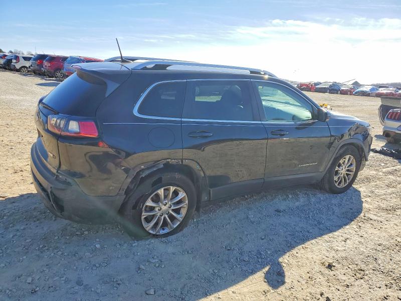 Photo 3 from auction – 2019 JEEP CHEROKEE with VIN 1C4PJMCB8KD364890