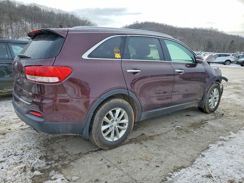 Photo 3 from auction – 2016 KIA SORENTO LX with VIN 5XYPGDA37GG151979