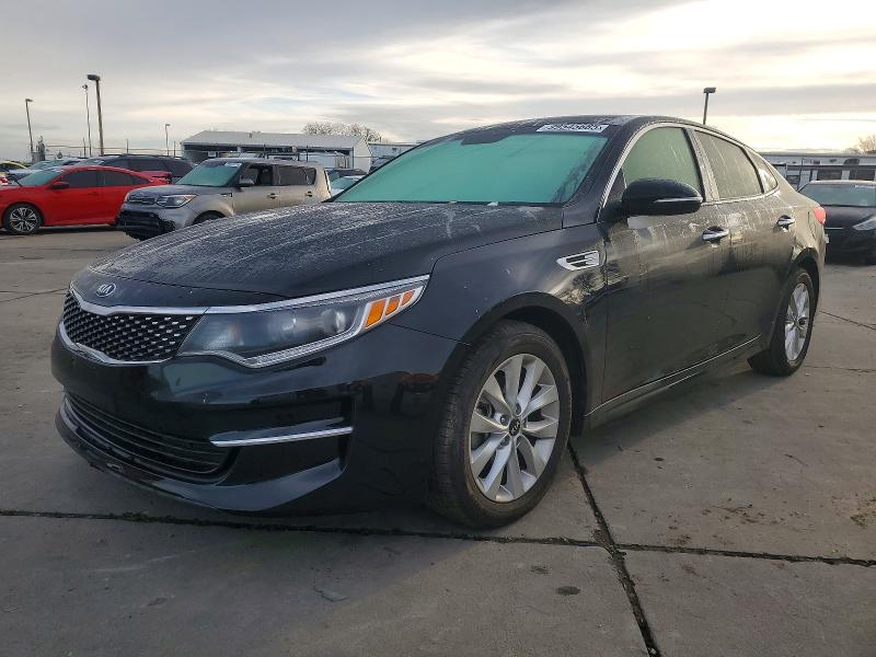 KIA OPTIMA EX 2018 with VIN 5XXGU4L35JG246574 - Photo from auction