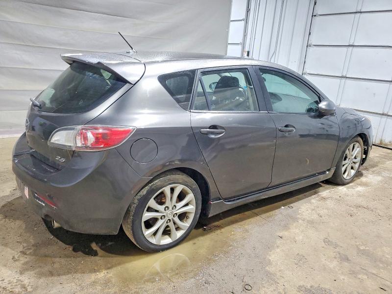 Photo 3 from auction – 2011 MAZDA 3 with VIN JM1BL1K65B1372003