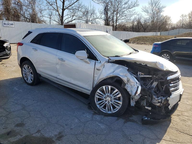 Photo 4 from auction – 2019 CADILLAC XT5 PREMIU with VIN 1GYKNFRS4KZ106056