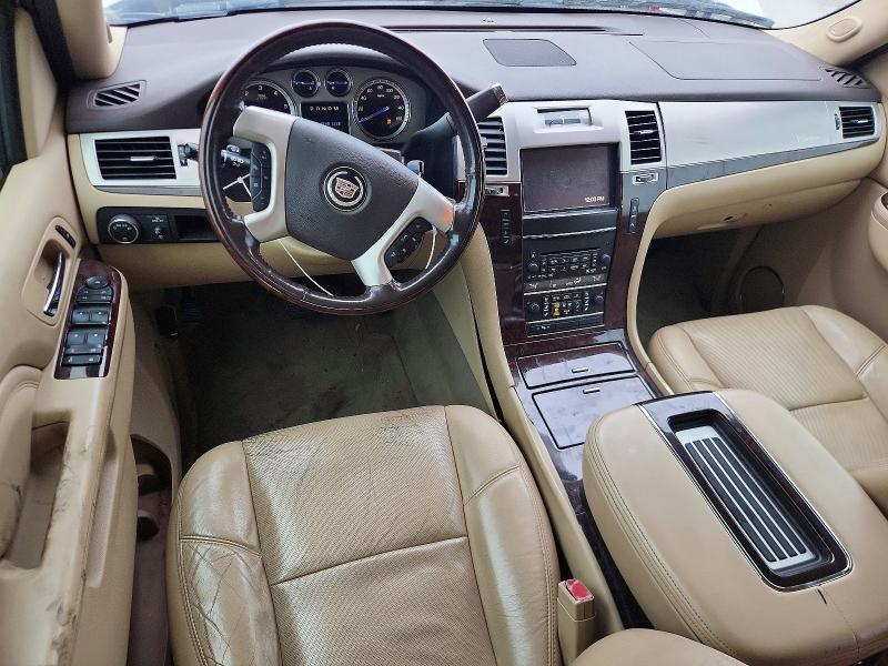 Photo 8 from auction – 2012 CADILLAC ESCALADE E with VIN 1GYS3HEF1CR279786