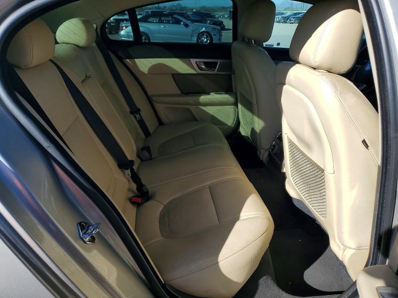 Photo 10 from auction – 2013 JAGUAR XF with VIN SAJWA0E76D8S87687