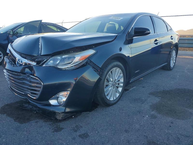 TOYOTA AVALON 2015 مع رقم تعريف المركبة 4T1BD1EB0FU038077 - صورة من المزاد