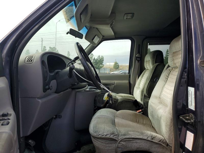 Photo 7 from auction – 1999 FORD E-150 with VIN 1FDRE14L5XHA97576